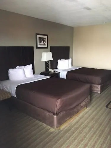 Suburban I-526 Motel